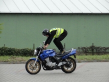 DSC002